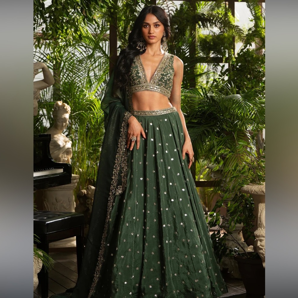 LASHKARAA Dark Green Embroidered Crepe Silk Lehenga